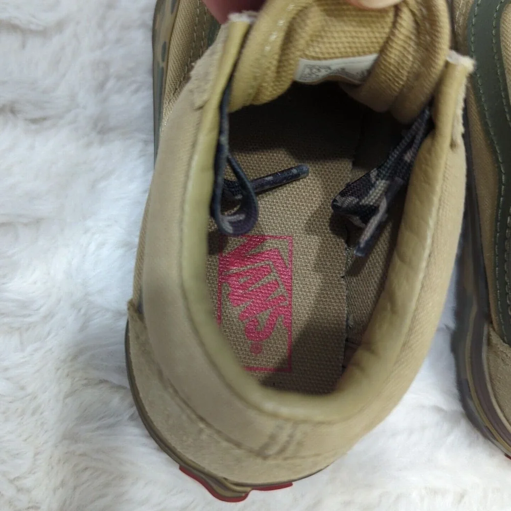 Vans Kids Old Skool Canvas Sneakers Cornstalk/Camo Lace-Up Size‎ 13 EUC